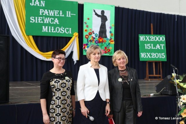 2015-10-16-115710-canon eos 700d